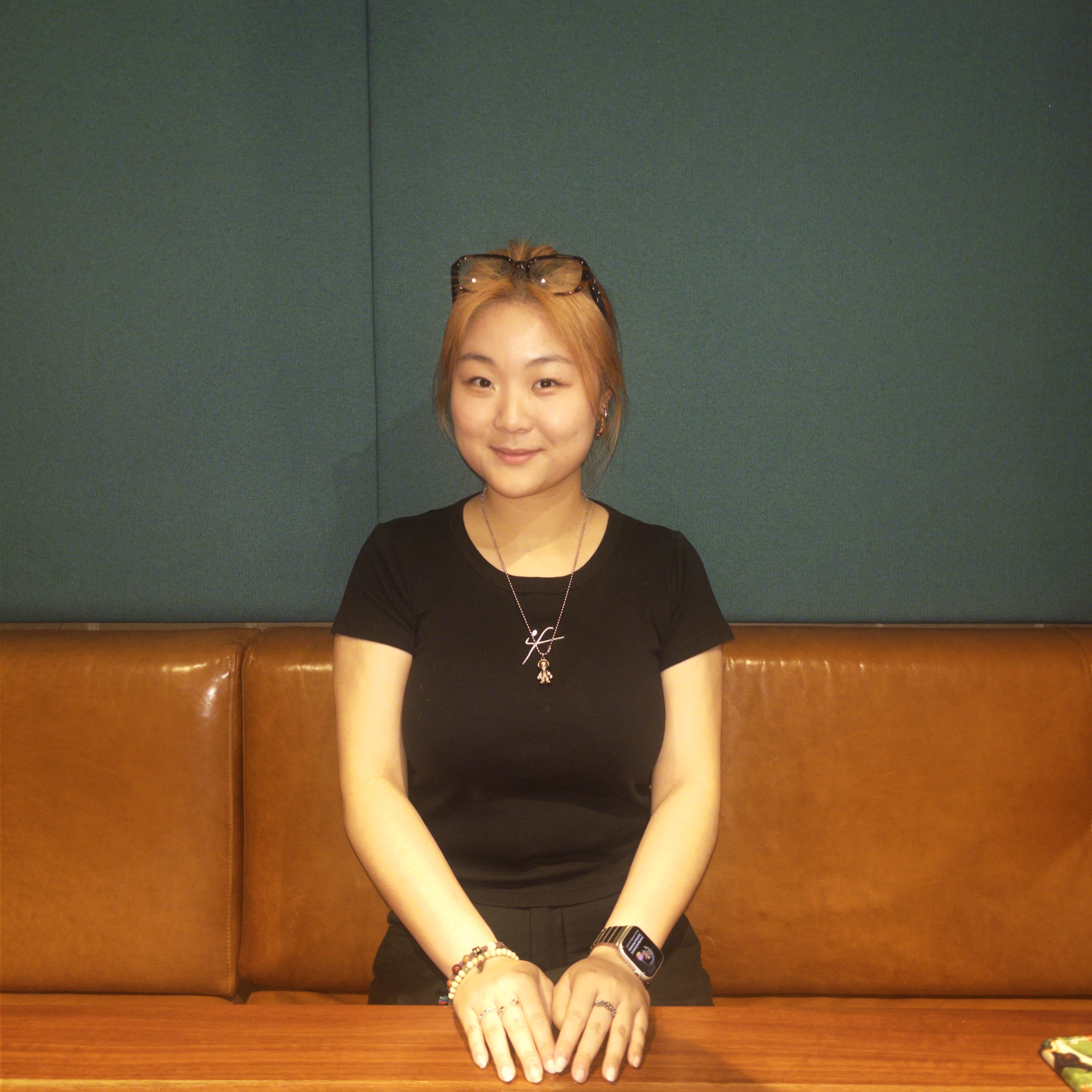 Portrait of Jiawen Candy Feng